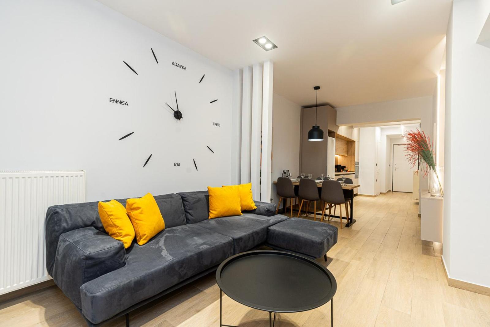 Modern 3 Bedroom Luxury Apartment Thessaloniki Exterior photo