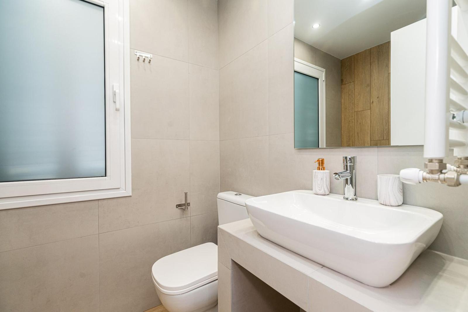 Modern 3 Bedroom Luxury Apartment Thessaloniki Exterior photo